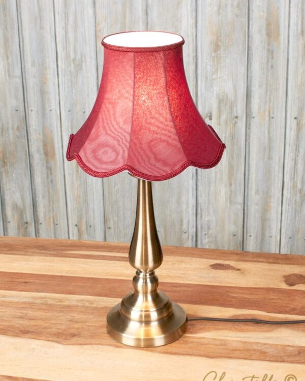 Antique brass table lamp - 053507