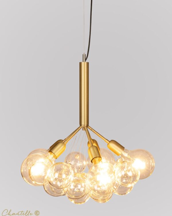 Cluster pendant with clear globes