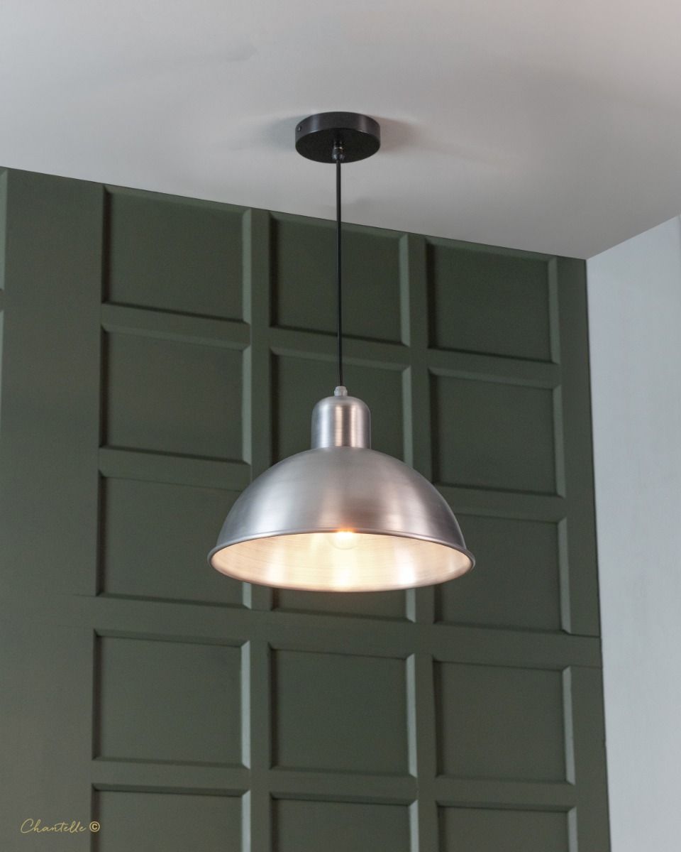 077030 - aluminium factory style pendant