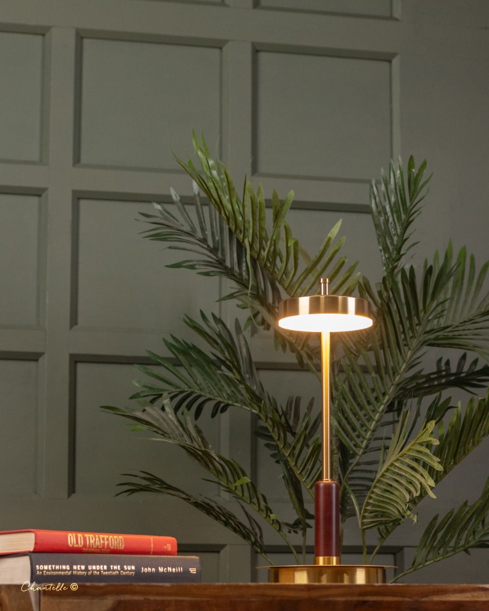 Mid-Century Walnut Wood & Brass LED Table Lamp - 077927